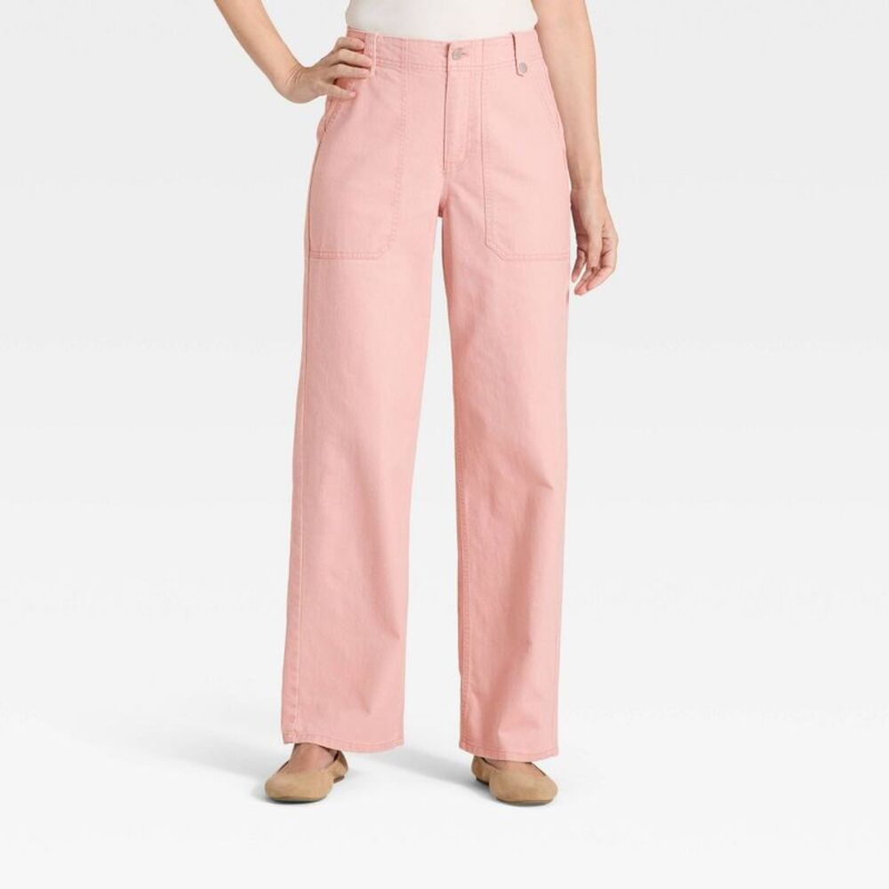 Universal Thread - Women's Mid-Rise Straight Leg Cargo Pants - Univer Pink - Picture 1 of 3